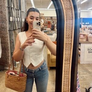 Meet your Posher, Simge